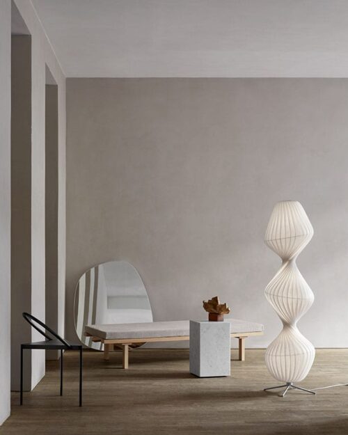 TR33 GULVLAMPE