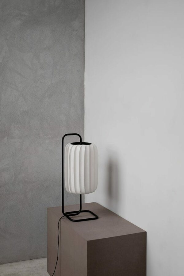 TR37 BORDLAMPE