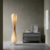 TR7 GULVLAMPE