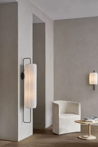 TR37_wall_pc_white_light_on-1.jpg